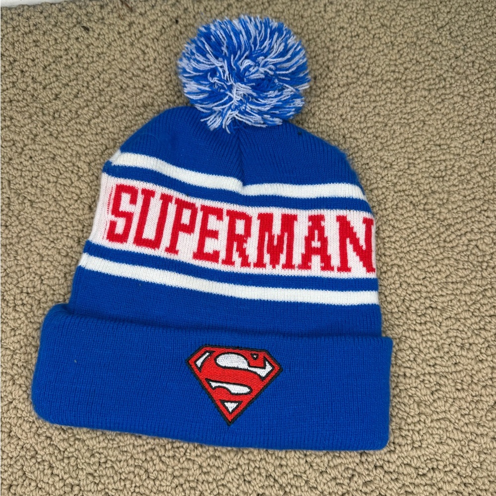 Superman DC Comics Superhero Beanie Cap Hat Pom Warm Winter